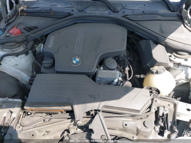 Photo 9 VIN: WBA8E9C52GK648418 - BMW 328I 