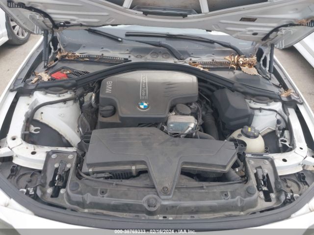 Photo 9 VIN: WBA8E9C55GK643505 - BMW 328I 