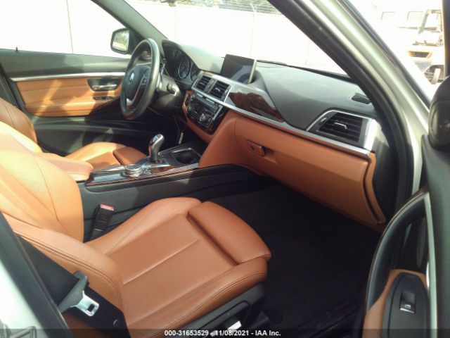 Photo 4 VIN: WBA8E9C58GK643708 - BMW 3 