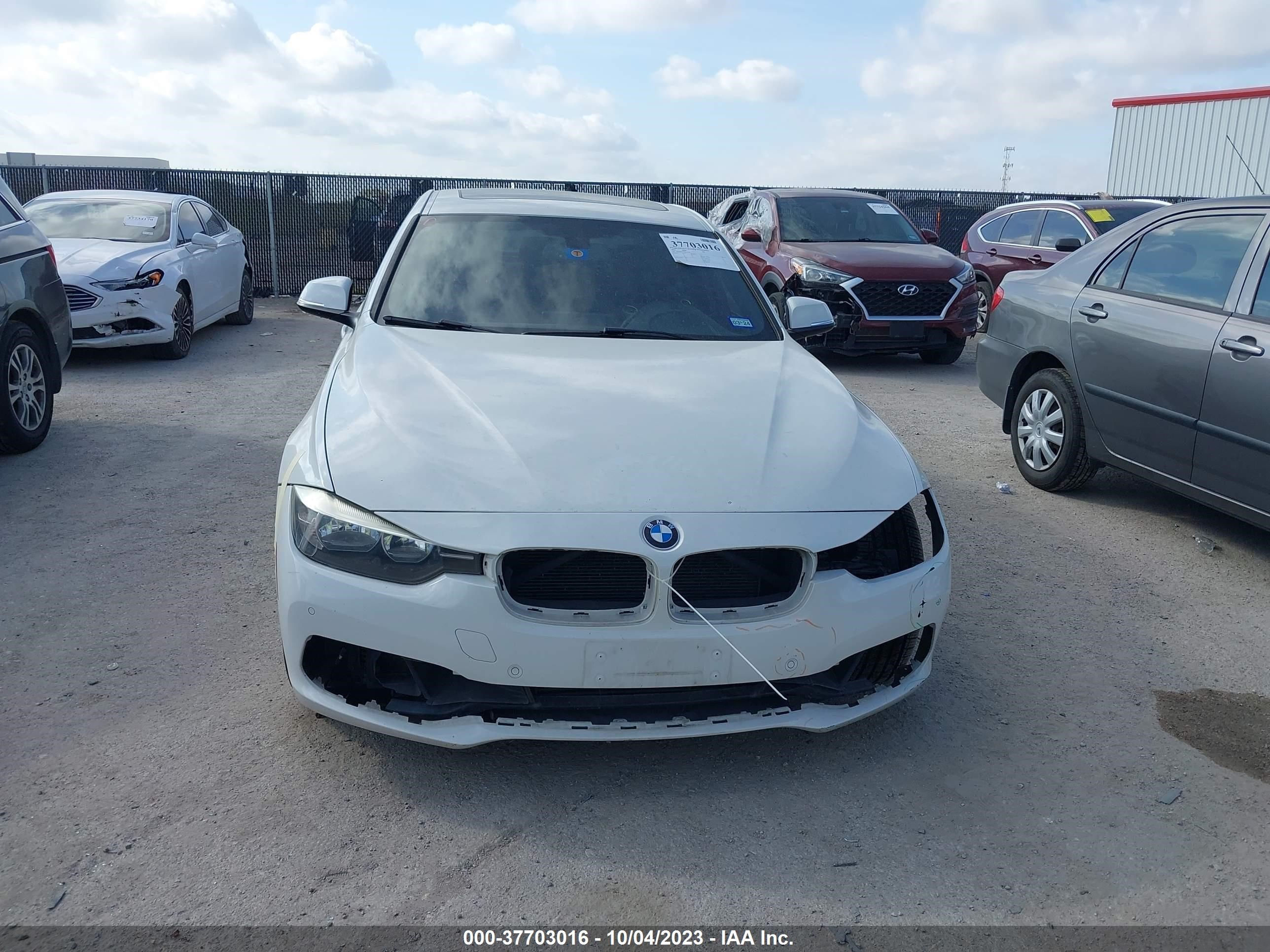 Photo 10 VIN: WBA8E9C59GK645306 - BMW 3ER 