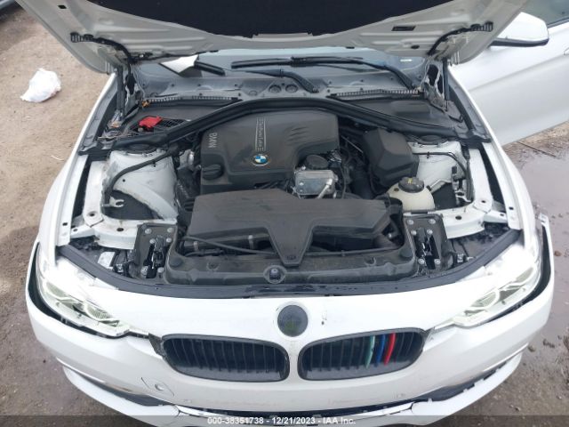 Photo 9 VIN: WBA8E9C5XGK647906 - BMW 328I 