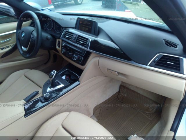 Photo 4 VIN: WBA8E9G50GNT86794 - BMW 3 