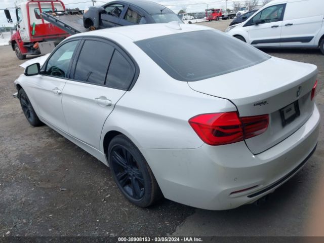 Photo 2 VIN: WBA8E9G51GNT43260 - BMW 328I 