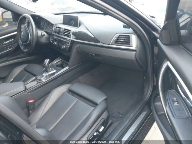 Photo 4 VIN: WBA8E9G51GNT81751 - BMW 328I 