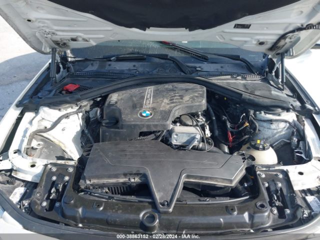 Photo 9 VIN: WBA8E9G53GNT44958 - BMW 328I 