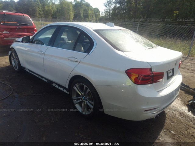 Photo 2 VIN: WBA8E9G53GNT82495 - BMW 3 SERIES 