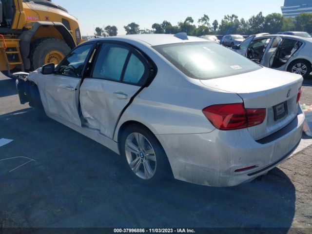 Photo 2 VIN: WBA8E9G53GNU27936 - BMW 328I 