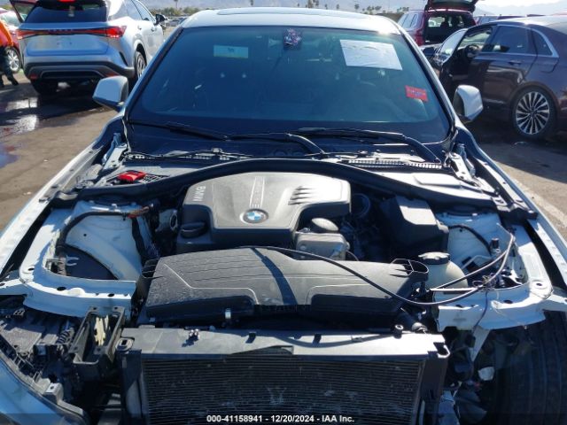 Photo 9 VIN: WBA8E9G54GNT82084 - BMW 328I 