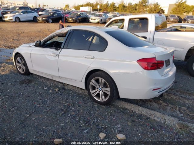 Photo 2 VIN: WBA8E9G55GNU28537 - BMW 328I 