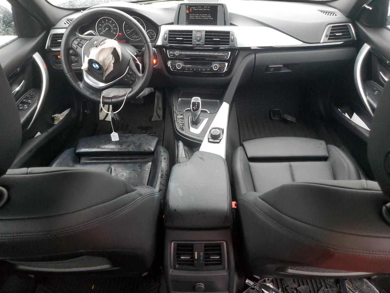 Photo 7 VIN: WBA8E9G56GNT87867 - BMW 3ER 