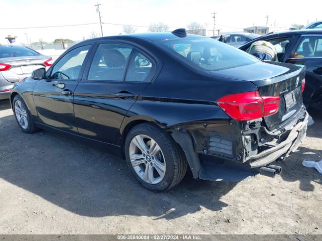 Photo 2 VIN: WBA8E9G5XGNT83997 - BMW 328I 