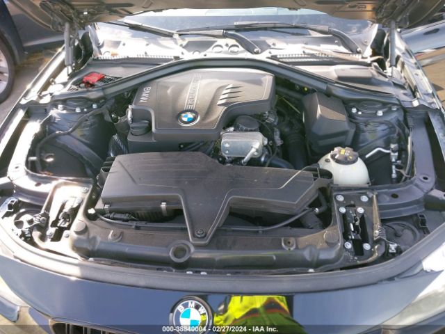 Photo 9 VIN: WBA8E9G5XGNT83997 - BMW 328I 