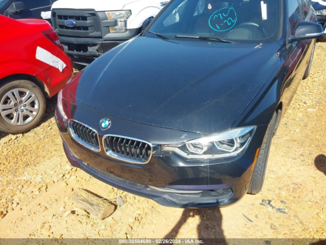 Photo 5 VIN: WBA8E9G5XGNT85930 - BMW 328I 