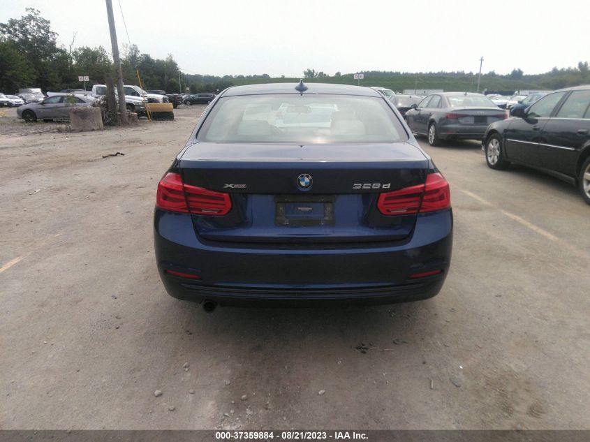 Photo 15 VIN: WBA8F1C39HK826016 - BMW 328D 