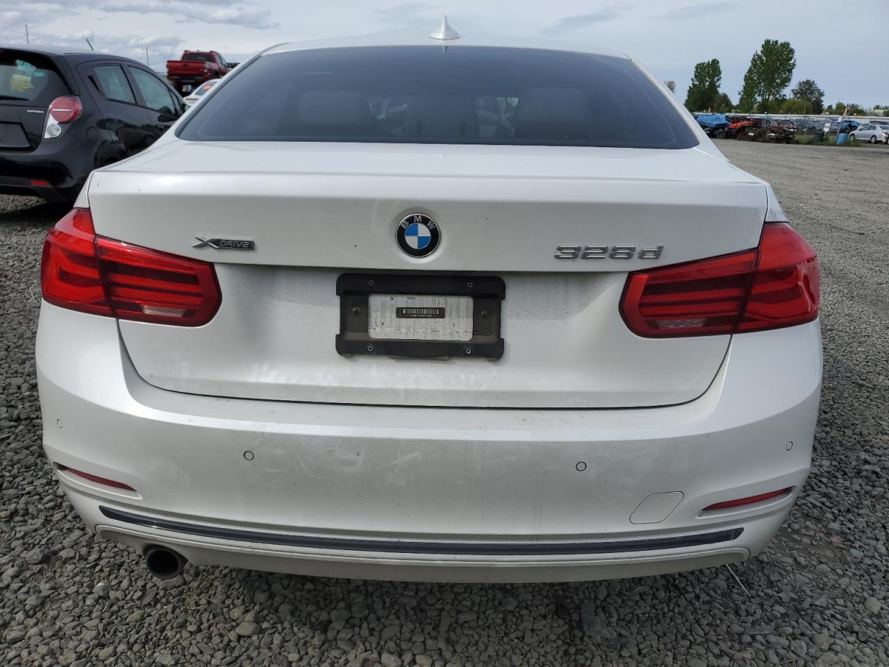 Photo 5 VIN: WBA8F1C50GK439094 - BMW 3ER 