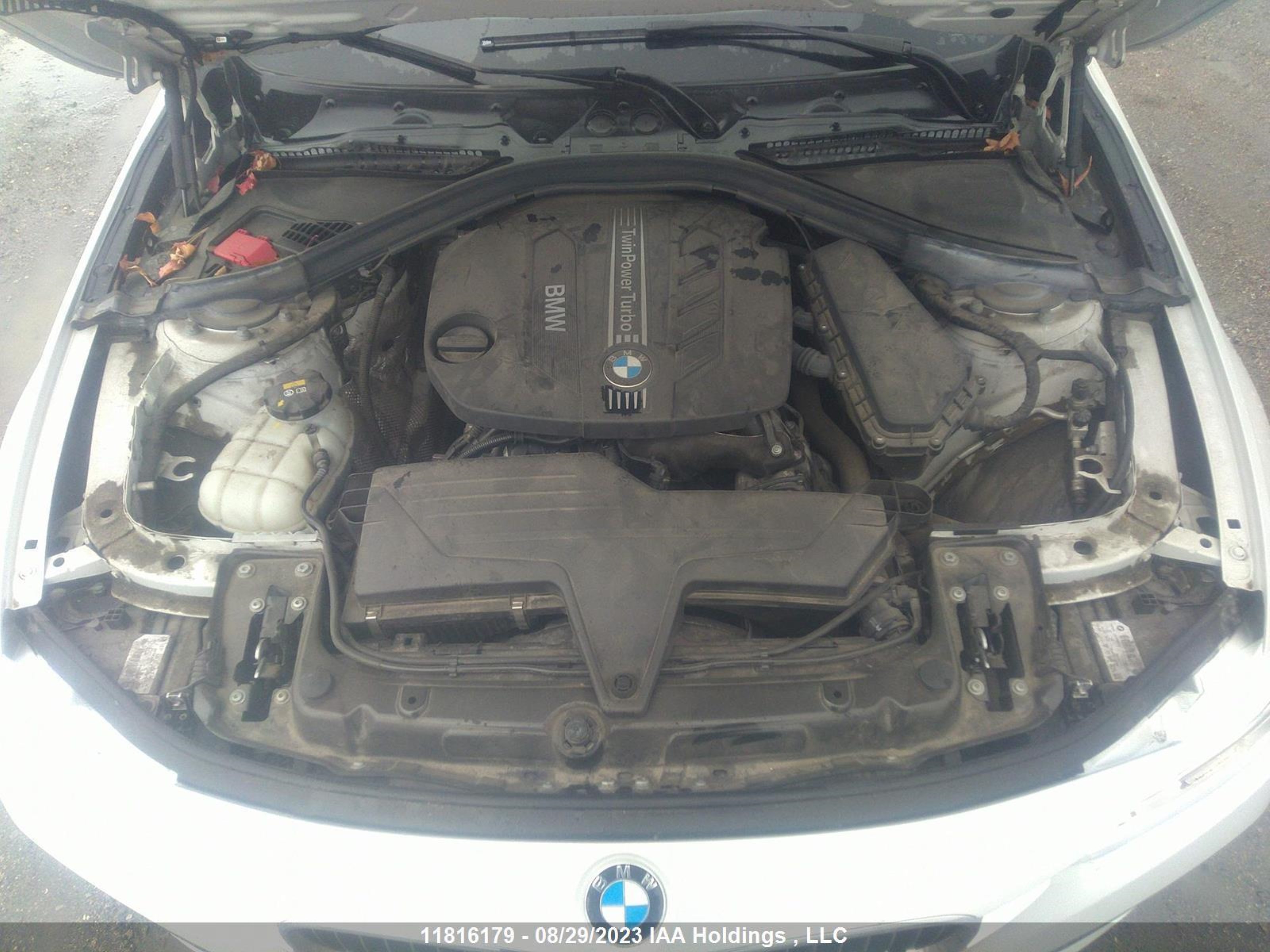 Photo 9 VIN: WBA8F1C56GK439116 - BMW 3ER 