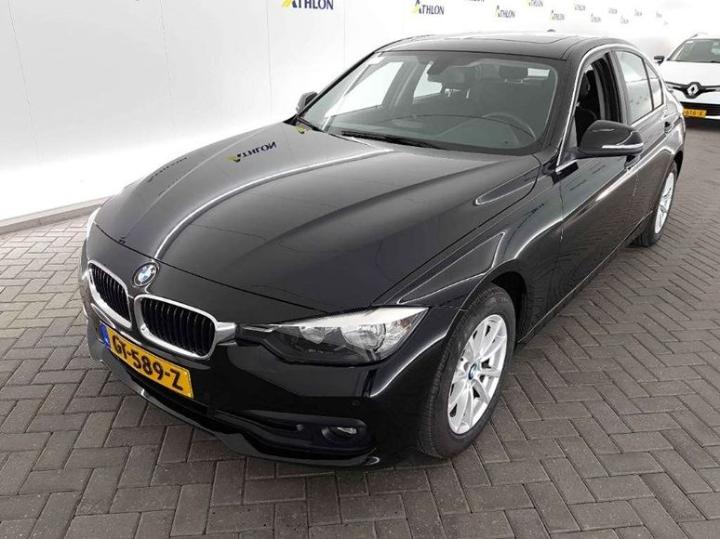 Photo 1 VIN: WBA8F91000K439561 - BMW 3 SERIE SEDAN 