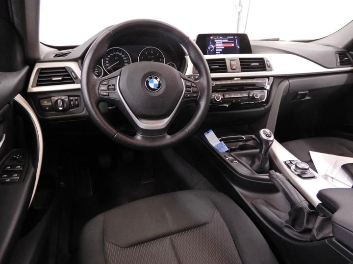 Photo 9 VIN: WBA8F91010K439603 - BMW 3 SERIE SEDAN 