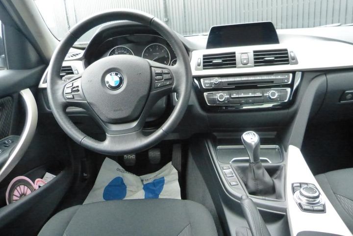 Photo 8 VIN: WBA8F91010K757771 - BMW 3 - 2015 