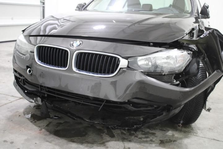 Photo 6 VIN: WBA8F91010K758032 - BMW 3 SERIES SALOON 