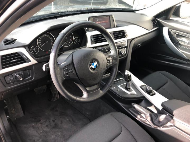 Photo 26 VIN: WBA8F91050A061405 - BMW 3 SERIES SALOON 