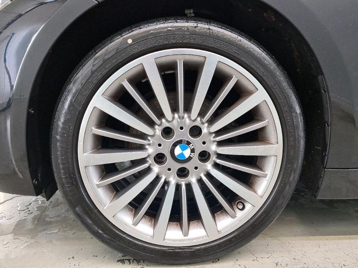 Photo 12 VIN: WBA8G31030K880904 - BMW 320 