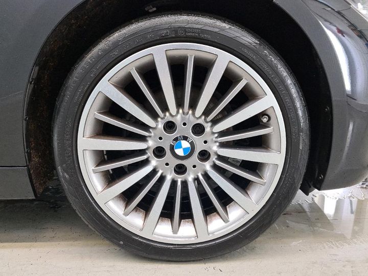 Photo 13 VIN: WBA8G31030K880904 - BMW 320 