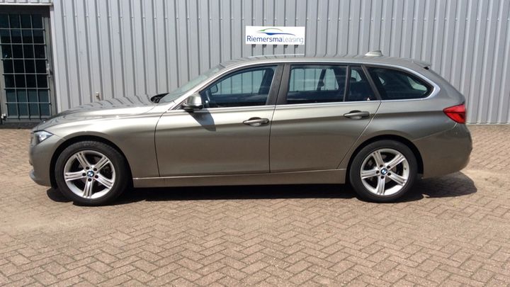 Photo 2 VIN: WBA8G31090K880776 - BMW 3-TOURING 