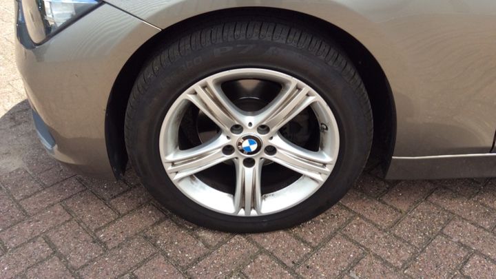 Photo 9 VIN: WBA8G31090K880776 - BMW 3-TOURING 