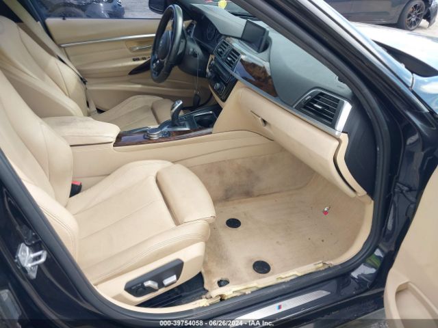 Photo 4 VIN: WBA8G5C52GK443135 - BMW 328I 