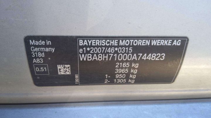 Photo 3 VIN: WBA8H71000A744823 - BMW SERIE 3 