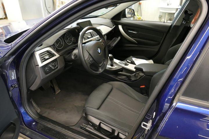 Photo 3 VIN: WBA8H71000A983885 - BMW 318D 