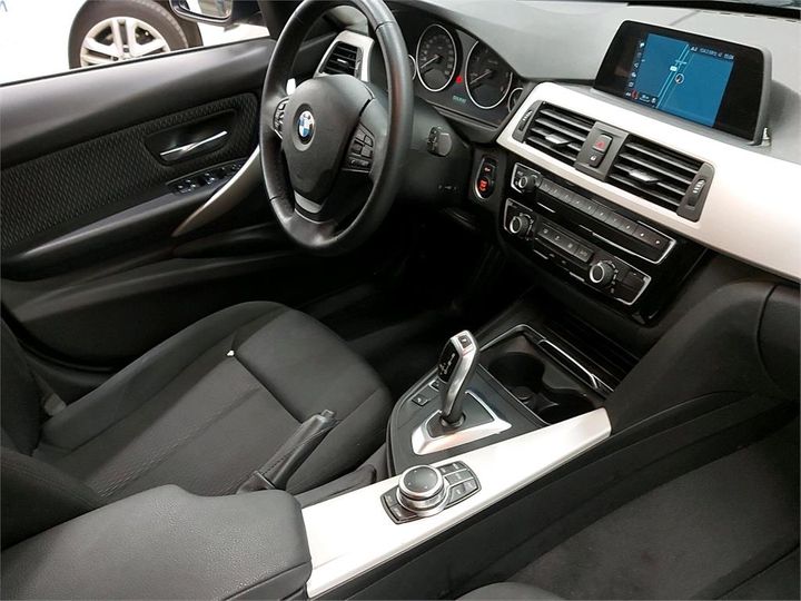 Photo 3 VIN: WBA8H71010A737590 - BMW 3 