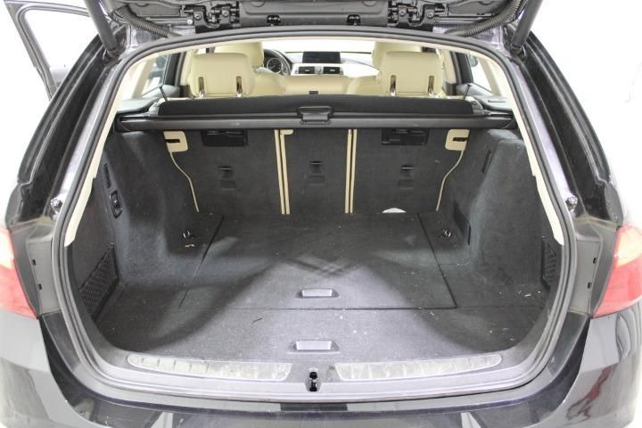 Photo 16 VIN: WBA8H71010A744927 - BMW 3 SERIES TOURING 