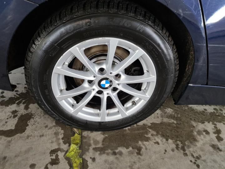 Photo 32 VIN: WBA8H71010K834976 - BMW 318D 