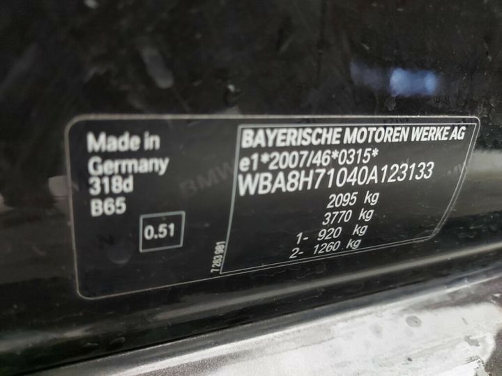 Photo 28 VIN: WBA8H71040A123133 - BMW 318D 