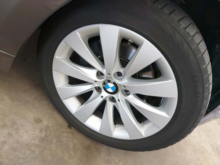 Photo 31 VIN: WBA8H71050K835810 - BMW 318D 