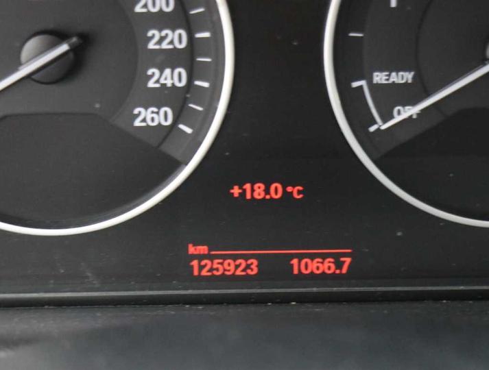 Photo 6 VIN: WBA8H71090K761629 - BMW 3-SERIE TOURING &#3915 