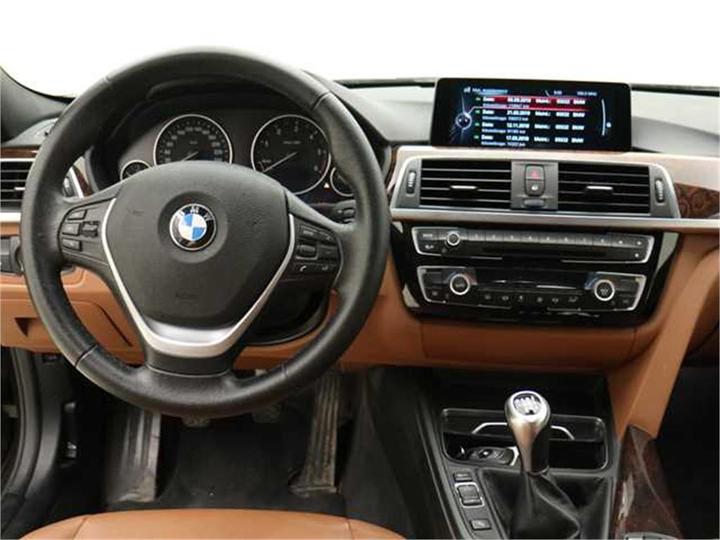 Photo 16 VIN: WBA8H710X0K684379 - BMW BMW 3 SERIES 