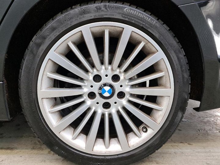 Photo 14 VIN: WBA8H91010K699798 - BMW 320 