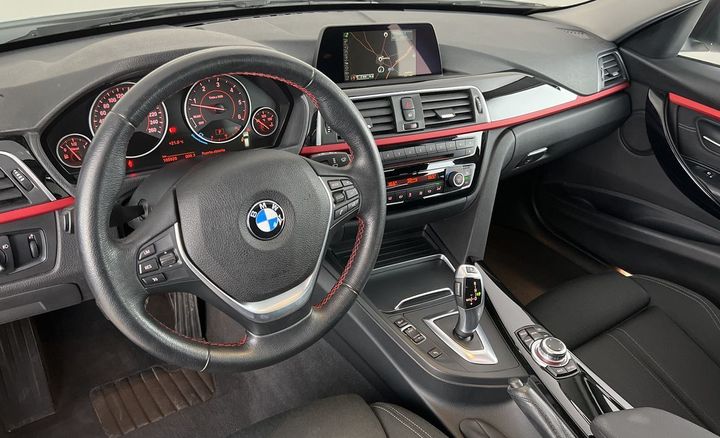 Photo 9 VIN: WBA8J11010K848989 - BMW SERIE 3 