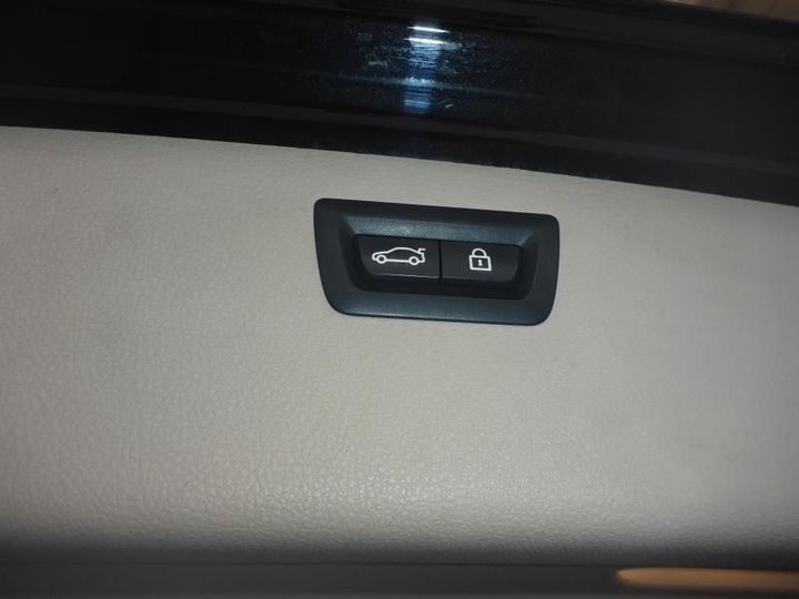 Photo 12 VIN: WBA8J11060A698724 - BMW SERIES 3 