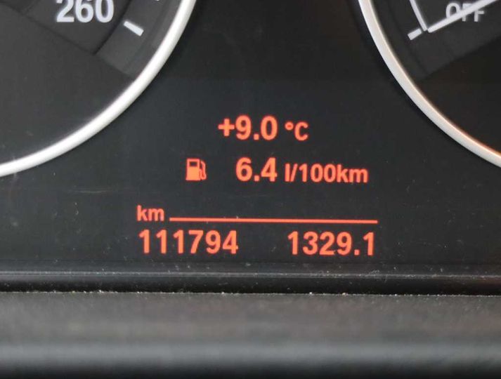 Photo 6 VIN: WBA8J11060K625833 - BMW 3-SERIE TOURING &#3915 