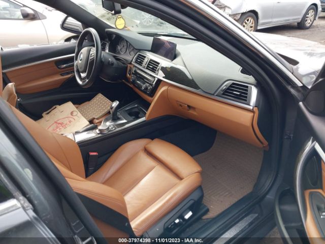 Photo 4 VIN: WBA8J1C51GK458493 - BMW 328D 