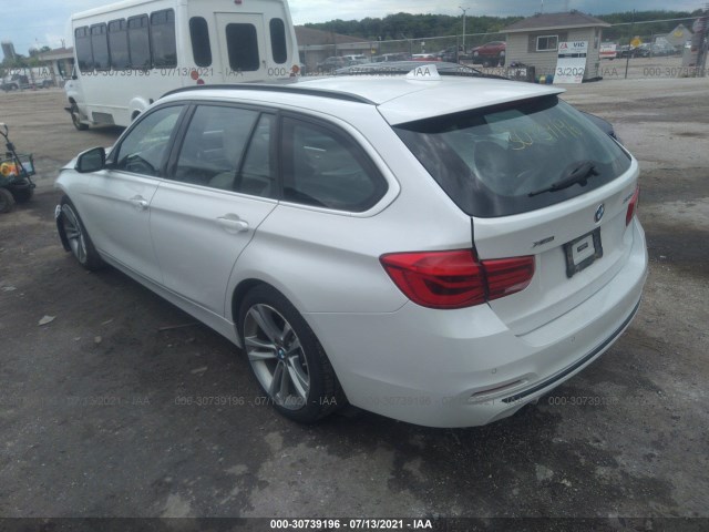 Photo 2 VIN: WBA8J1C51GK458686 - BMW 3 