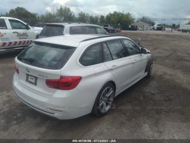 Photo 3 VIN: WBA8J1C51GK458686 - BMW 3 