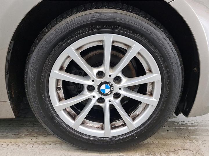 Photo 13 VIN: WBA8J91000K726980 - BMW 320 