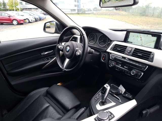 Photo 3 VIN: WBA8J91000K836671 - BMW 3-SERIE 