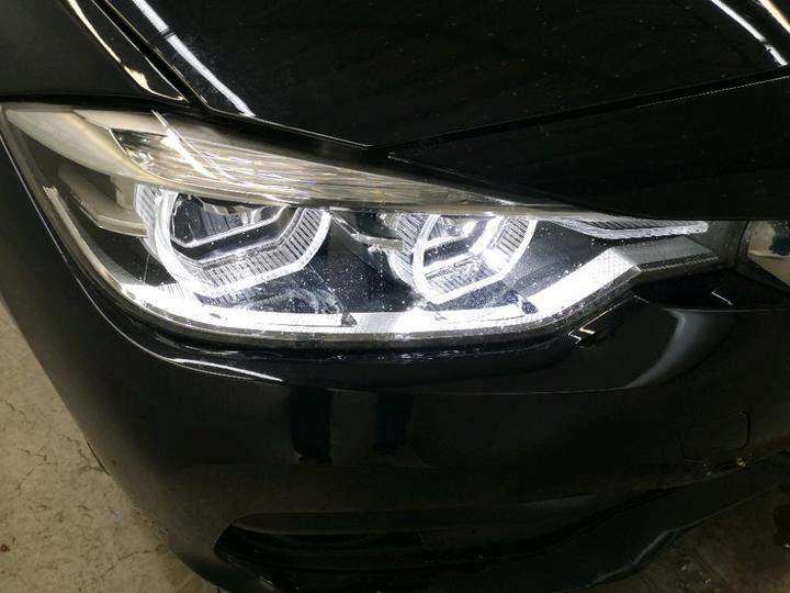 Photo 16 VIN: WBA8J91000K836752 - BMW 320 