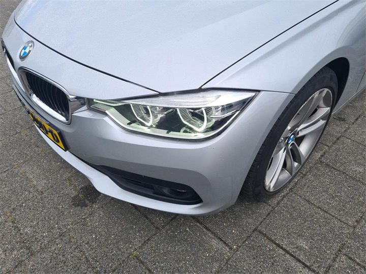 Photo 22 VIN: WBA8J91000K837027 - BMW 3-SERIE 